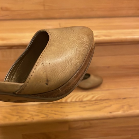 Kelly & Katie Tan Block High Heels Buckle Pumps Size 8.5 - Picture 4 of 11